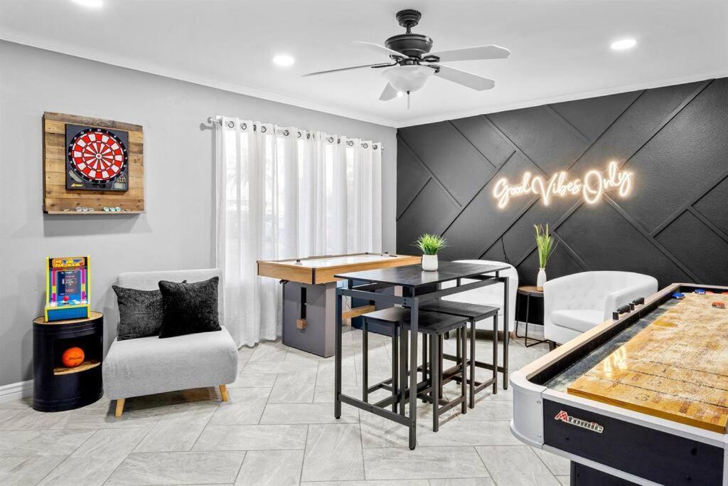Modern Tempe Home With Heated Pool, Asu 外观 照片