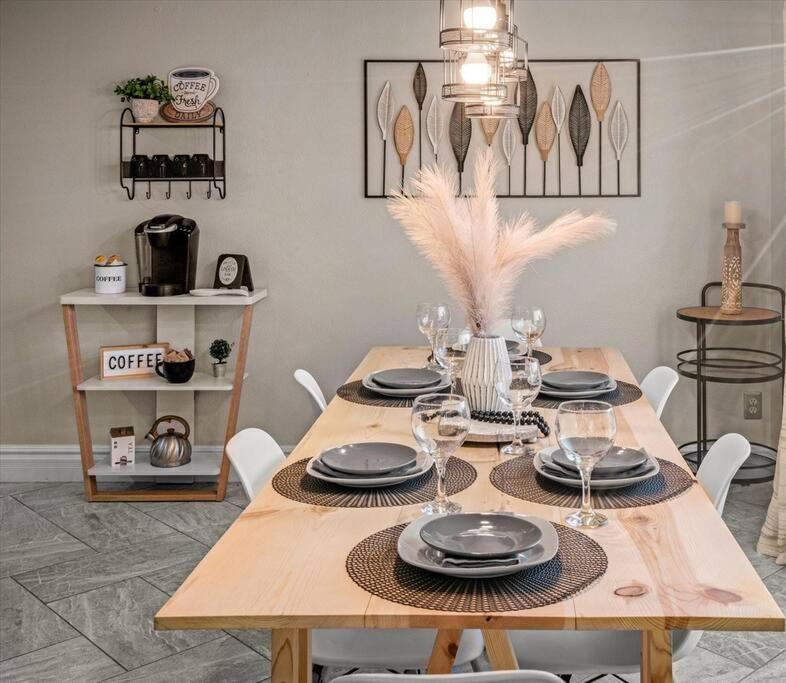 Modern Tempe Home With Heated Pool, Asu 外观 照片